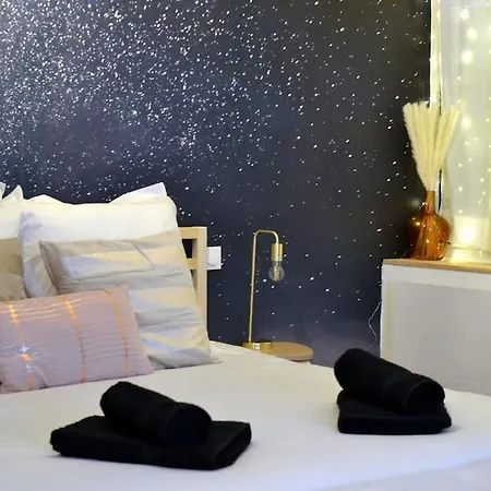 Appartement Nouveau*le Bois étoilé*balnéo*massage*détente*wifi*netflix*self-checkin